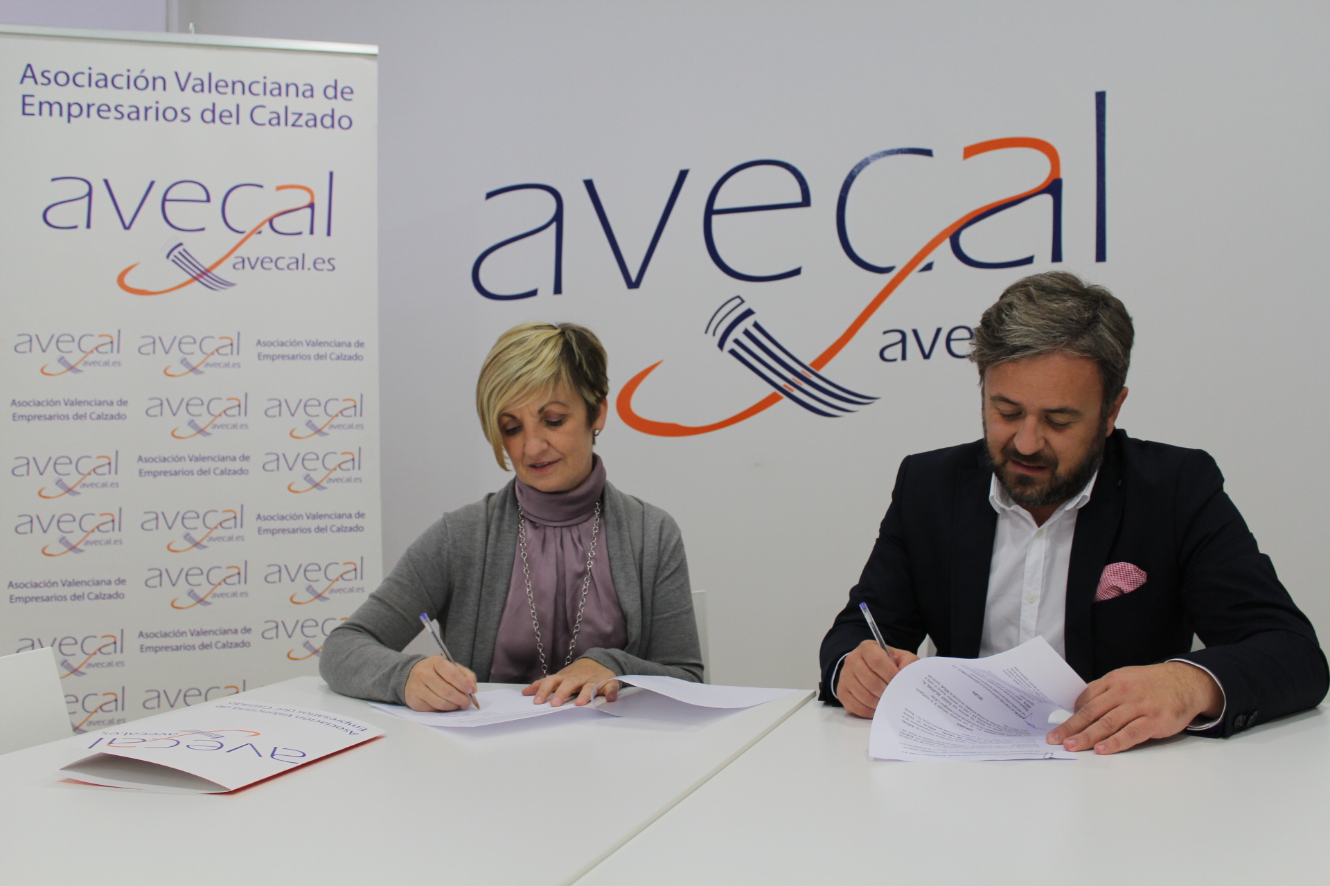 El FEPEPROVEEDOR Elecgy Solutions y AVECAL sellan un acuerdo para potenciar el ahorro energético en el calzado