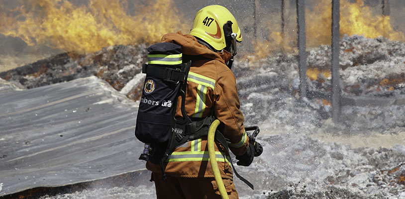 Fepeval y Fuente del Jarro consideran imprescindible el desarrollo de Planes de Seguridad Integrales específicos para las áreas empresariales