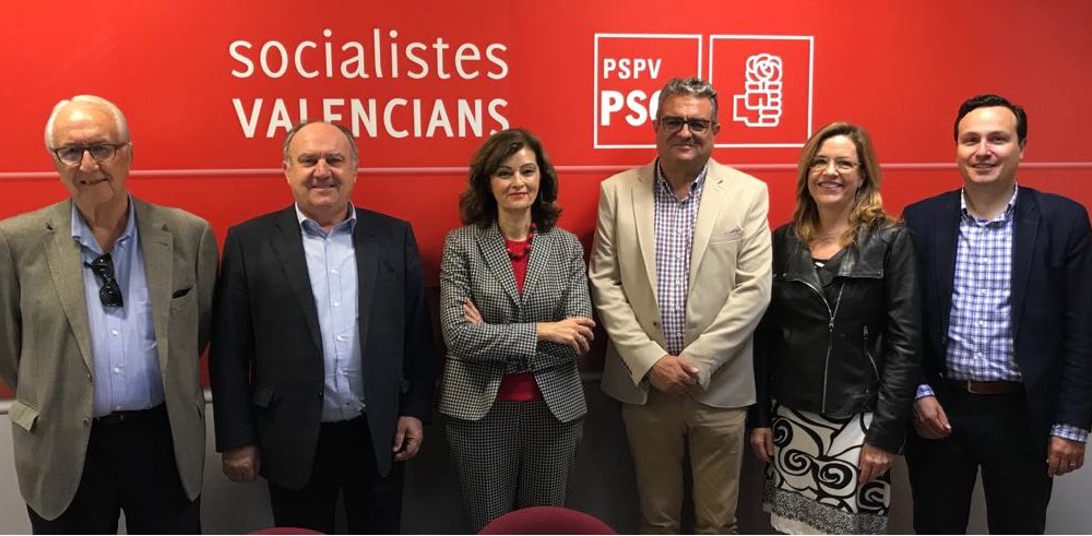 Representants de CEDAES, FEPEVAL i FEPEMUR analitzen amb la portaveu socialista d’Indústria, Ana Botella, les necessitats de les àrees empresarials