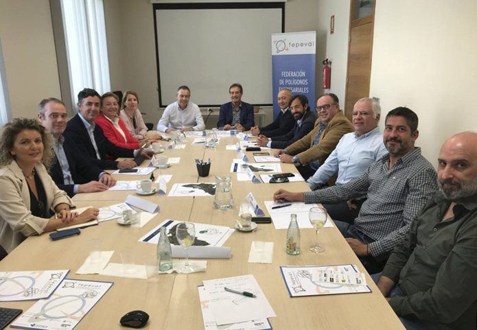 Polígonos de Alicante se reúnen para debatir el futuro de las áreas empresariales de la provincia