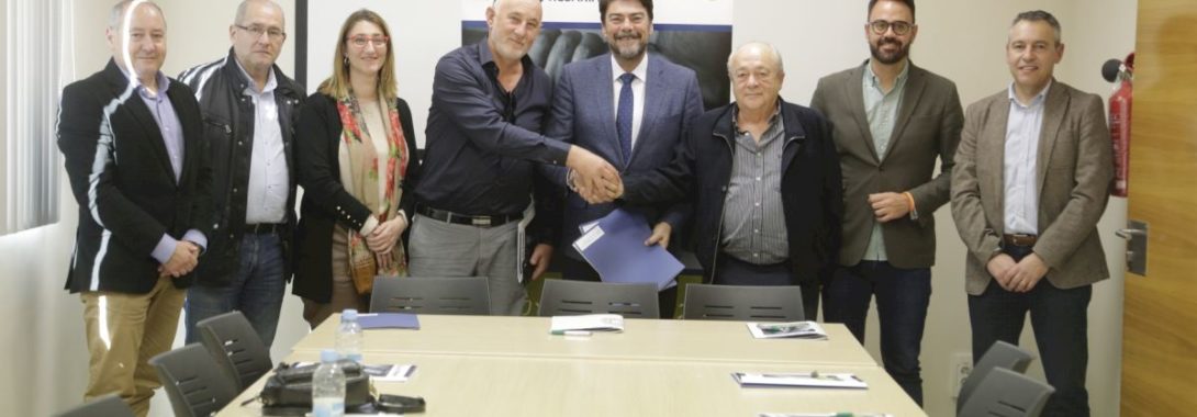 El alcalde de Alicante, Luis Barcala visita el parque empresarial Las Atalayas