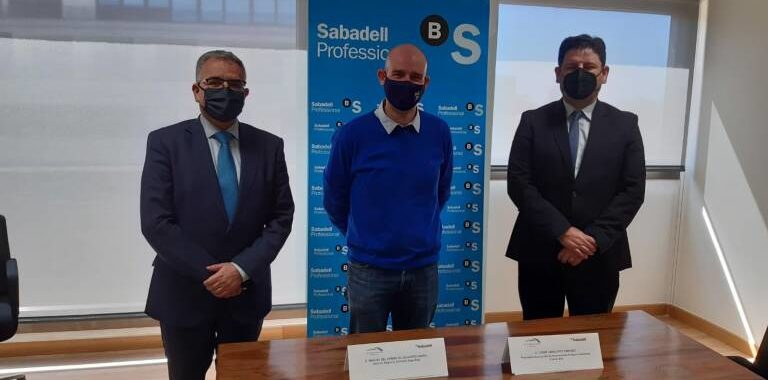 El Sabadell y la Asociación de Empresarios del Polígono Puente alto firman un nuevo convenio