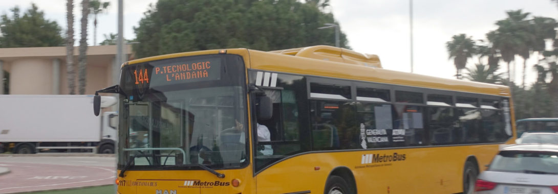 El bus que une Valencia con Parc Tecnològic y L’Andana evita más de 8.000 trayectos de vehículos en 5 meses