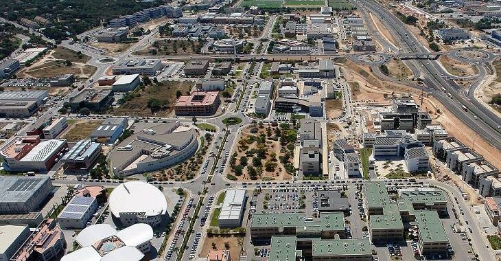 Paterna formalitza la seua sol·licitud per a ser reconeguda com a ‘Municipi Industrial Estratègic’