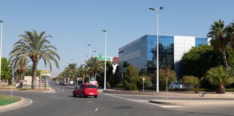 Retos de Elche Parque Empresarial en 2024: ser Área Industrial Avanzada, la EGM o mejorar la conexión