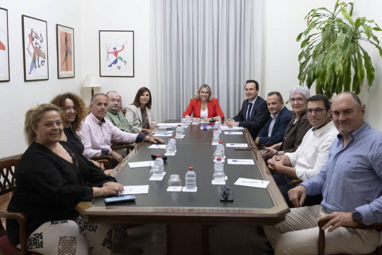Barrachina destaca la labor de Fepeval en la millora de la competitivitat de les àrees industrials