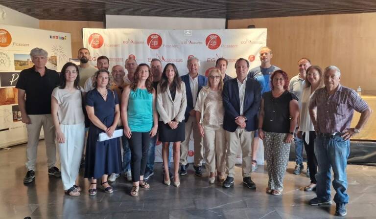 El polígon de Codonyers de Picassent s’enforteix en constituir-se en Entitat de Gestió i Modernització